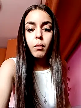 Snapshot of cotoncandyy chatting on December 3, 2025, 3:44 pm cotoncandyy online show from December 3, 2025, 3:44 pm