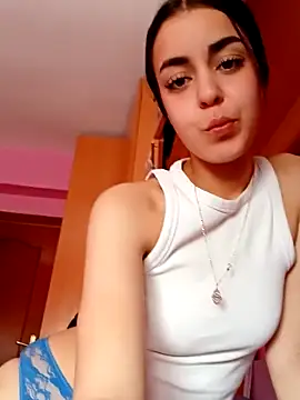 Snapshot of cotoncandyy chatting on December 20, 2025, 11:13 am cotoncandyy online show from December 20, 2025, 11:13 am