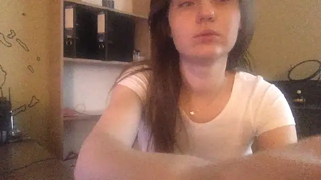 Snapshot of DollyRoma chatting on November 10, 2025, 8:30 am DollyRoma online show from November 10, 2025, 8:30 am