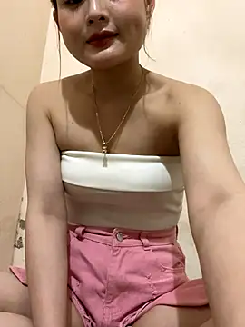 Snapshot of Emma_sexy98 chatting on October 29, 2025, 3:33 pm Emma sexy98 online show from October 29, 2025, 3:33 pm