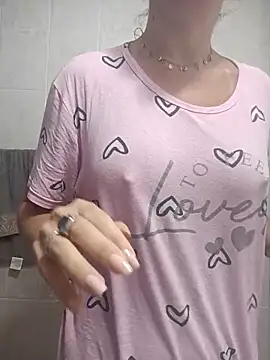 Snapshot of DESIRIE0609 chatting on October 28, 2025, 12:26 pm DESIRIE0609 online show from October 28, 2025, 12:26 pm