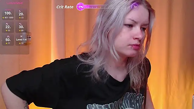 Snapshot of CherryNight6 chatting on November 8, 2025, 4:38 am CherryNight6 online show from November 8, 2025, 4:38 am