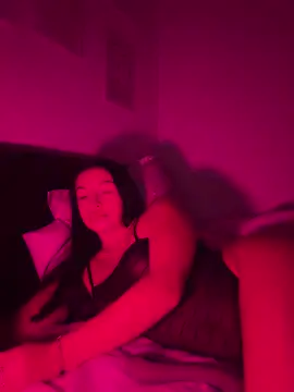 Snapshot of AlecsandraNoir chatting on October 31, 2025, 10:27 pm AlecsandraNoir online show from October 31, 2025, 10:27 pm