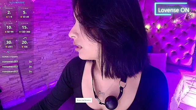 Roxanne Han online show from January 13, 2026, 11:58 am