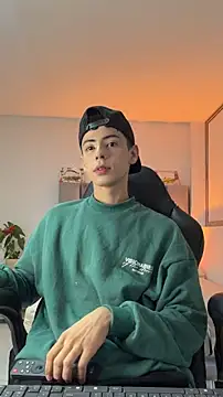 Sebastian Reed online show from February 22, 2026, 7:15 pm