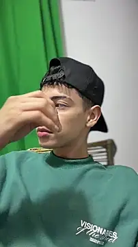 Sebastian Reed online show from March 14, 2026, 4:18 am