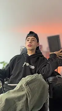 Sebastian Reed online show from February 25, 2026, 6:02 am