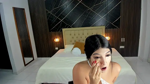 Snapshot of Milu_17 chatting on November 20, 2025, 11:00 am Milu 17 online show from November 20, 2025, 11:00 am