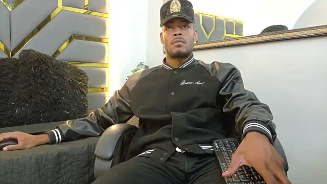 Snapshot of Neytanmalcon chatting on November 4, 2025, 9:07 pm Neytanmalcon online show from November 4, 2025, 9:07 pm