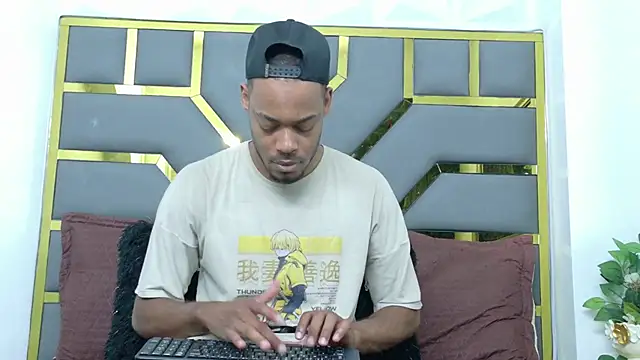 Snapshot of Neytanmalcon chatting on November 5, 2025, 8:12 pm Neytanmalcon online show from November 5, 2025, 8:12 pm