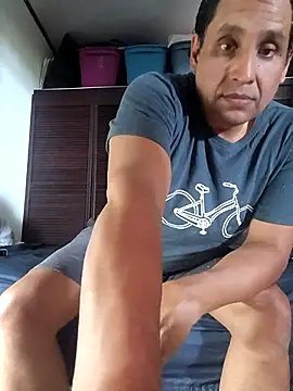 Snapshot of elargon_dawn chatting on December 14, 2025, 4:12 pm elargon dawn online show from December 14, 2025, 4:12 pm