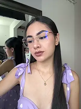 IslaCole online show from February 25, 2026, 10:53 pm