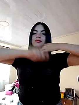 Snapshot of Nuvi_jonhs chatting on November 4, 2025, 9:51 pm Nuvi jonhs online show from November 4, 2025, 9:51 pm