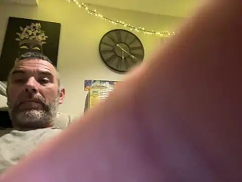 plymouthlad82 online show from February 15, 2026, 11:03 pm