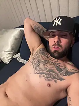 Jamall27 online show from February 3, 2026, 2:33 pm