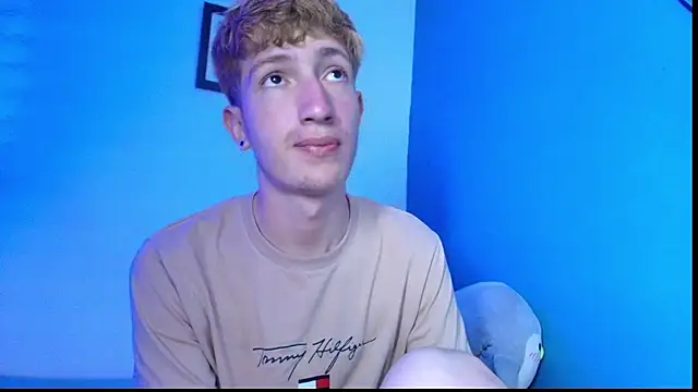 Erick Taylor3 online show from March 28, 2026, 8:54 pm