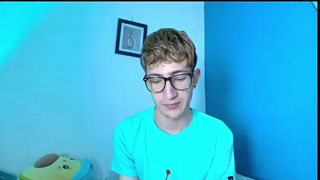 Snapshot of Erick_Taylor3 chatting on February 28, 2026, 9:25 pm Erick Taylor3 online show from February 28, 2026, 9:25 pm