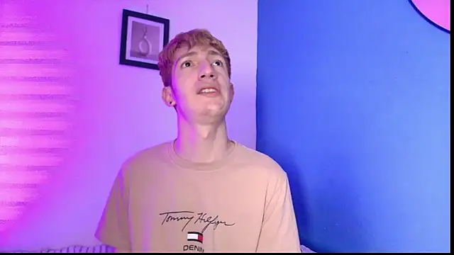 Erick Taylor3 online show from April 12, 2026, 7:50 pm