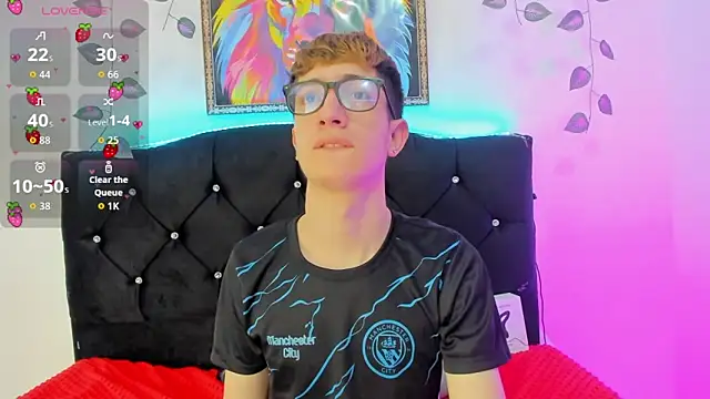 Snapshot of Erick_Taylor3 chatting on October 24, 2025, 6:18 pm Erick Taylor3 online show from October 24, 2025, 6:18 pm