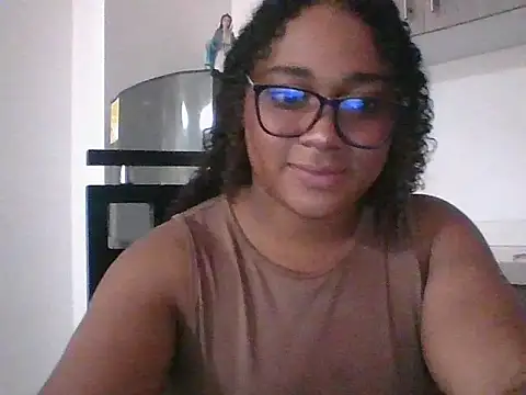 Snapshot of SamJones_ chatting on October 31, 2025, 4:03 pm SamJones online show from October 31, 2025, 4:03 pm