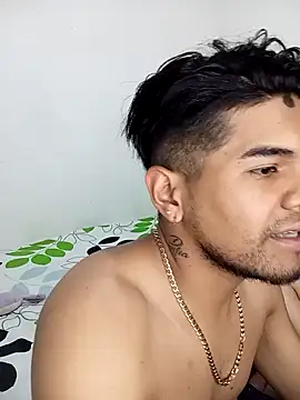 Snapshot of dess-3425 chatting on December 15, 2025, 5:19 pm dess-3425 online show from December 15, 2025, 5:19 pm