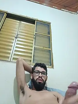 Snapshot of FerrariniHott chatting on December 1, 2025, 7:20 am FerrariniHott online show from December 1, 2025, 7:20 am