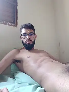 Snapshot of FerrariniHott chatting on November 4, 2025, 9:24 am FerrariniHott online show from November 4, 2025, 9:24 am