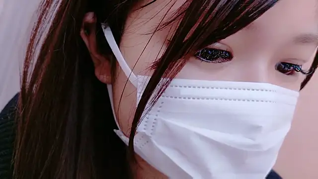 HIMEKAxx online show from December 3, 2025, 10:36 am