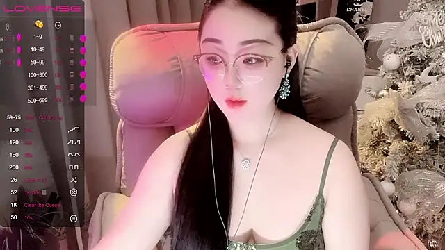 Monica-666888- online show from April 5, 2026, 4:35 pm