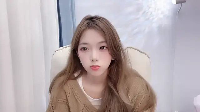 babyting-888- online show from November 10, 2025, 12:54 pm