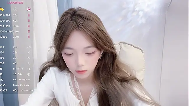 babyting-888- online show from October 30, 2025, 1:42 pm