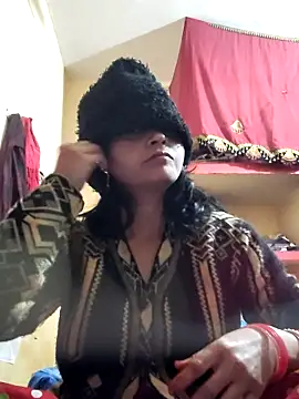 Snapshot of Pyaar_Ki_Pooja chatting on December 18, 2025, 1:44 am Pyaar Ki Pooja online show from December 18, 2025, 1:44 am