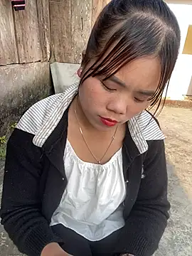 nachi-baby online show from January 12, 2026, 2:07 am