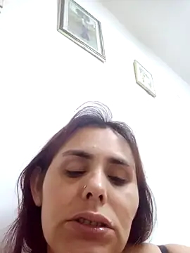 Snapshot of blanca24325 chatting on December 4, 2025, 4:22 am blanca24325 online show from December 4, 2025, 4:22 am