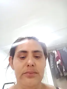 Snapshot of blanca24325 chatting on November 13, 2025, 4:22 pm blanca24325 online show from November 13, 2025, 4:22 pm