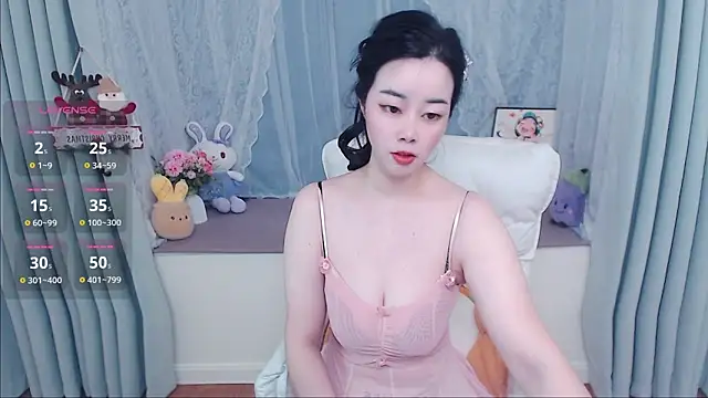 Snapshot of Xiaodie-baby chatting on May 27, 2026, 3:36 am Xiaodie-baby online show from May 27, 2026, 3:36 am