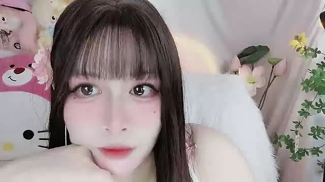 -zhuzhu-999- online show from April 8, 2026, 8:43 pm