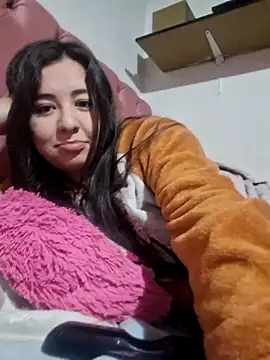 Snapshot of SantaRameriz chatting on February 16, 2026, 10:07 pm SantaRameriz online show from February 16, 2026, 10:07 pm