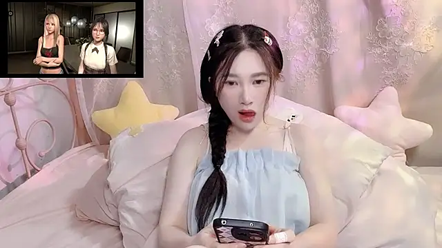 Snapshot of anna-888- chatting on November 2, 2025, 4:01 pm anna-888- online show from November 2, 2025, 4:01 pm