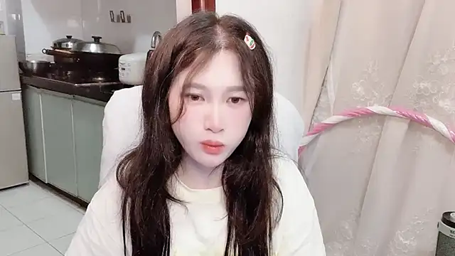 Snapshot of anna-888- chatting on December 16, 2025, 10:03 pm anna-888- online show from December 16, 2025, 10:03 pm