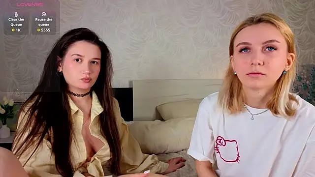 Snapshot of betweenUse chatting on January 6, 2026, 5:22 am betweenUse online show from January 6, 2026, 5:22 am