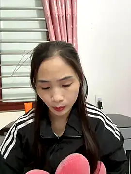 Pig pig11 online show from November 15, 2025, 12:53 pm