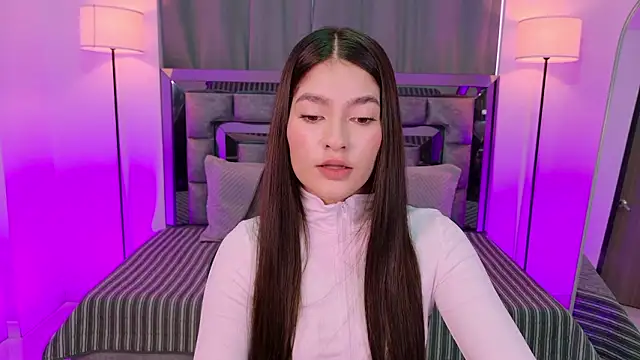 Bella Clark2 online show from March 25, 2026, 2:38 pm