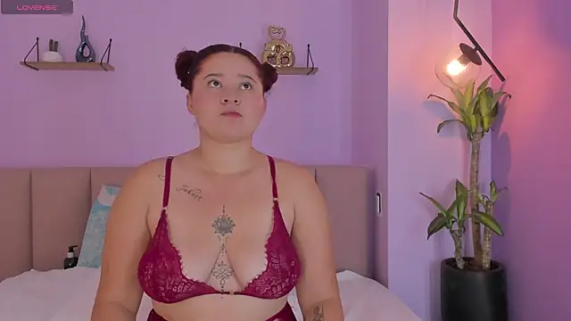 sienna mg online show from November 6, 2025, 12:20 pm