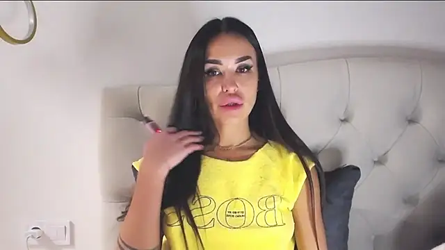 velvetveyraX online show from January 18, 2026, 6:22 pm