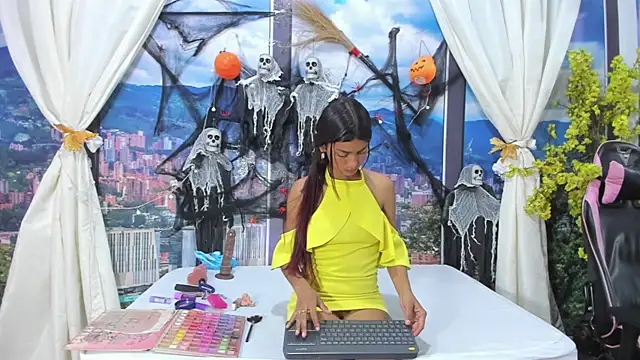 Snapshot of salome_mio chatting on October 29, 2025, 7:57 pm salome mio online show from October 29, 2025, 7:57 pm