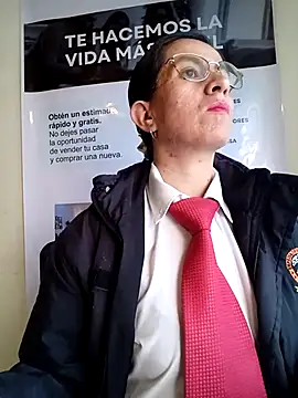 Valentina--1 online show from December 1, 2025, 11:55 am