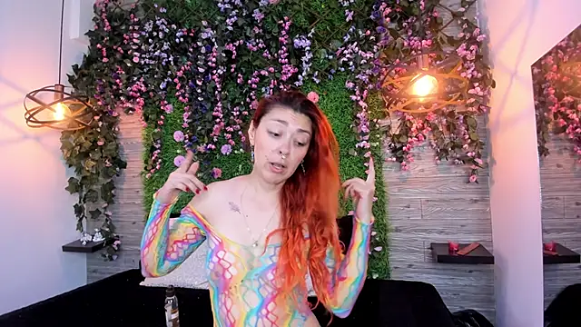 EmilyyRed online show from November 8, 2025, 9:07 pm