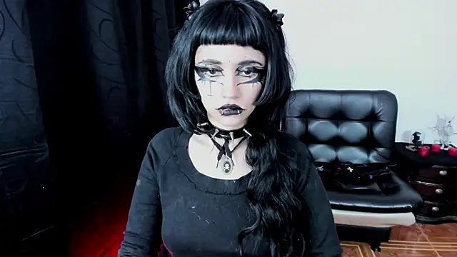 Yueeclipsa online show from December 23, 2025, 4:01 am