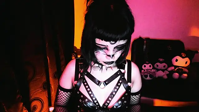 Yueeclipsa online show from February 20, 2026, 6:19 am